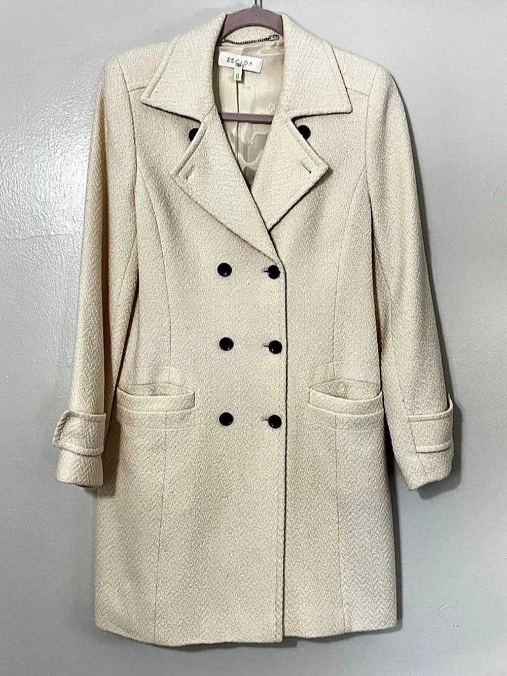 Vintage Escada Double-Breasted Ivory Pea Coat Quiet Luxury Academia Chic Sz 34
